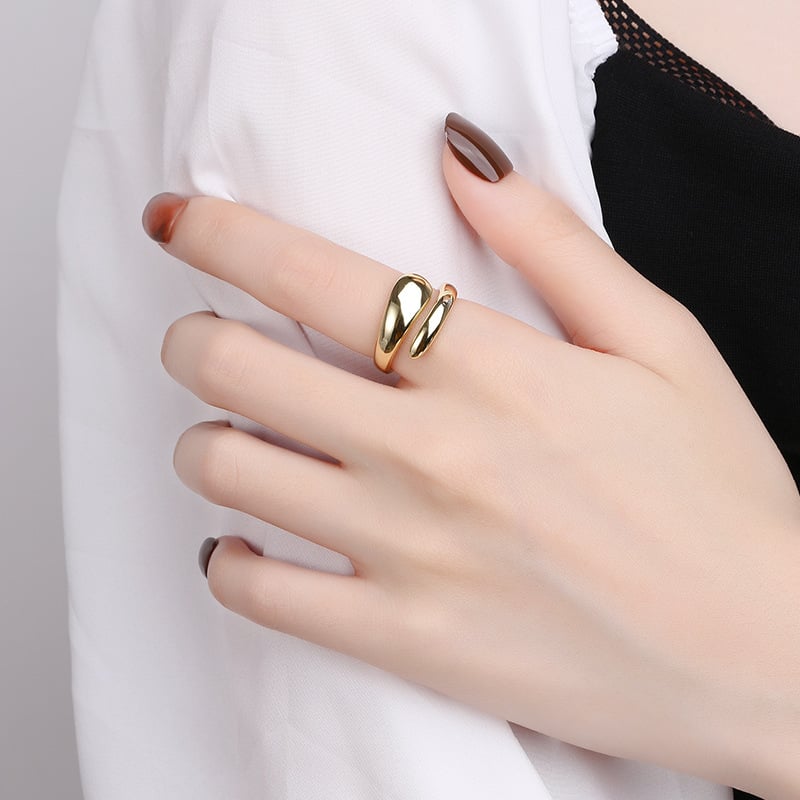 Silverblank vattendroppsring