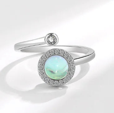 Elegant Women's Rotatable White Gold Ring