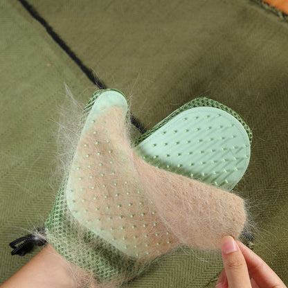 Silikon-Massagehandschuhe und Tierhaarentfernungsbürsten